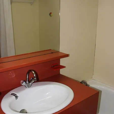 Roche Blanche - 2 Personnes En Plein Centre De La Station Mae-7794 Appartement *